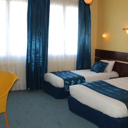 The Originals City, Hotel Cathedrale, Lisieux Buitenkant foto