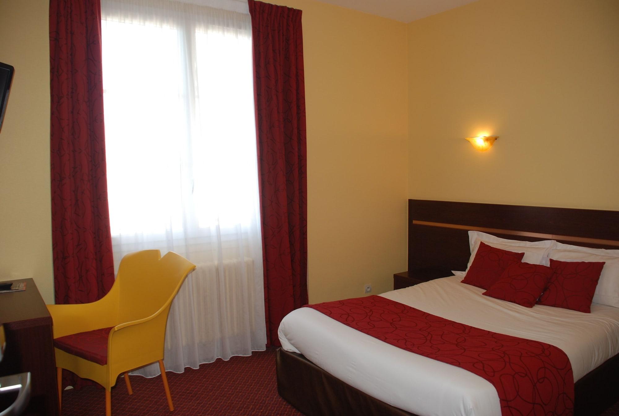 The Originals City, Hotel Cathedrale, Lisieux Buitenkant foto