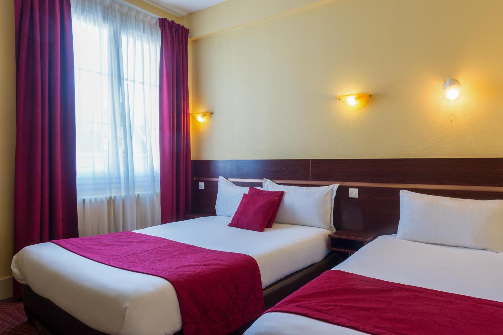 The Originals City, Hotel Cathedrale, Lisieux Buitenkant foto