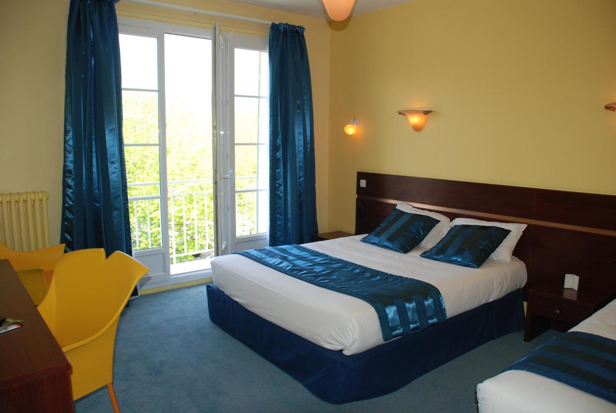 The Originals City, Hotel Cathedrale, Lisieux Buitenkant foto