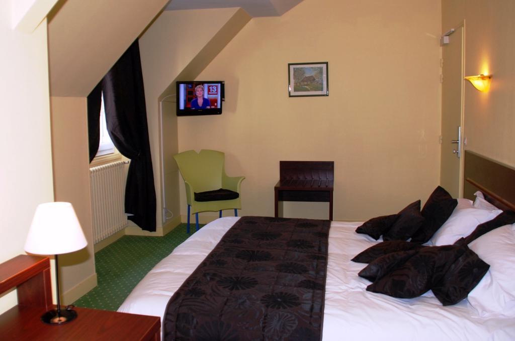 The Originals City, Hotel Cathedrale, Lisieux Buitenkant foto