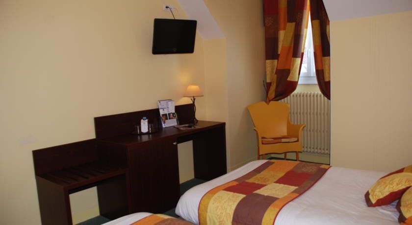 The Originals City, Hotel Cathedrale, Lisieux Buitenkant foto